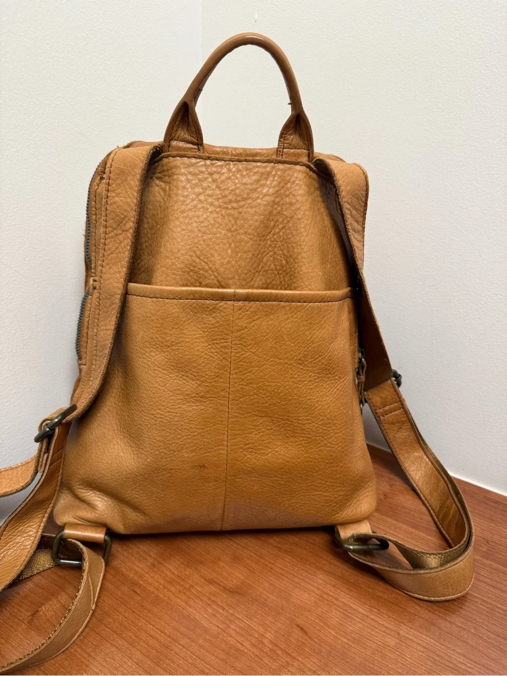American Leather Co. Cleveland Midsized Backpack Brown Tan Leather